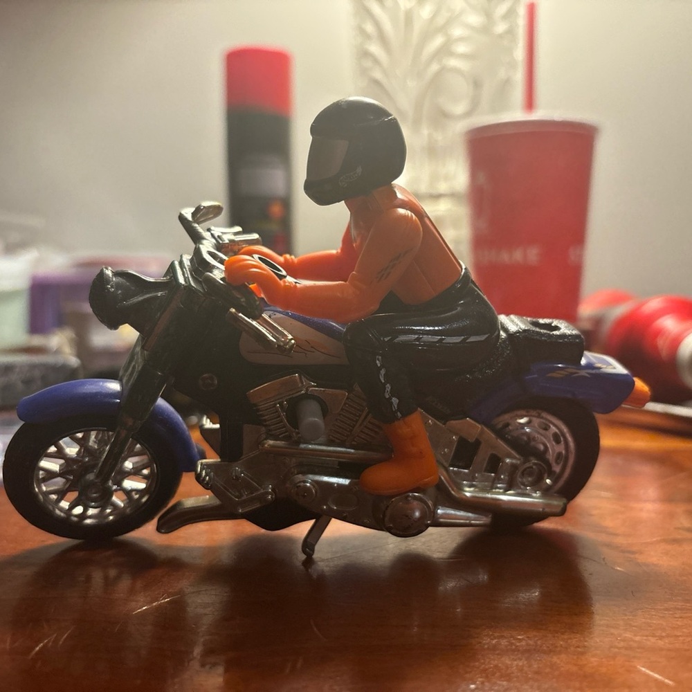 Hot wheels friction motorcycle